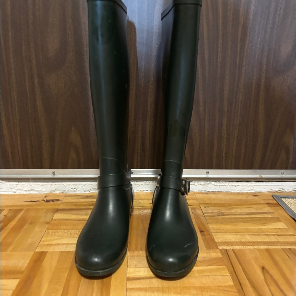 Steve Madden Rainboots